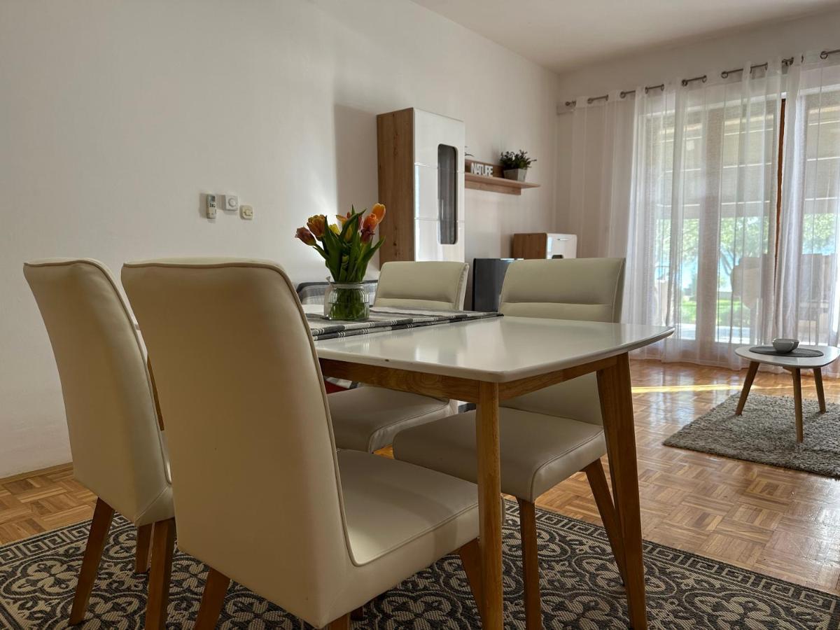 Apartmani Roko Biograd Na Moru Zewnętrze zdjęcie