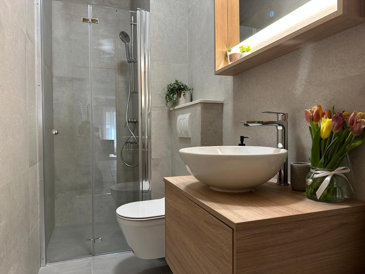 Apartmani Roko Biograd Na Moru Zewnętrze zdjęcie