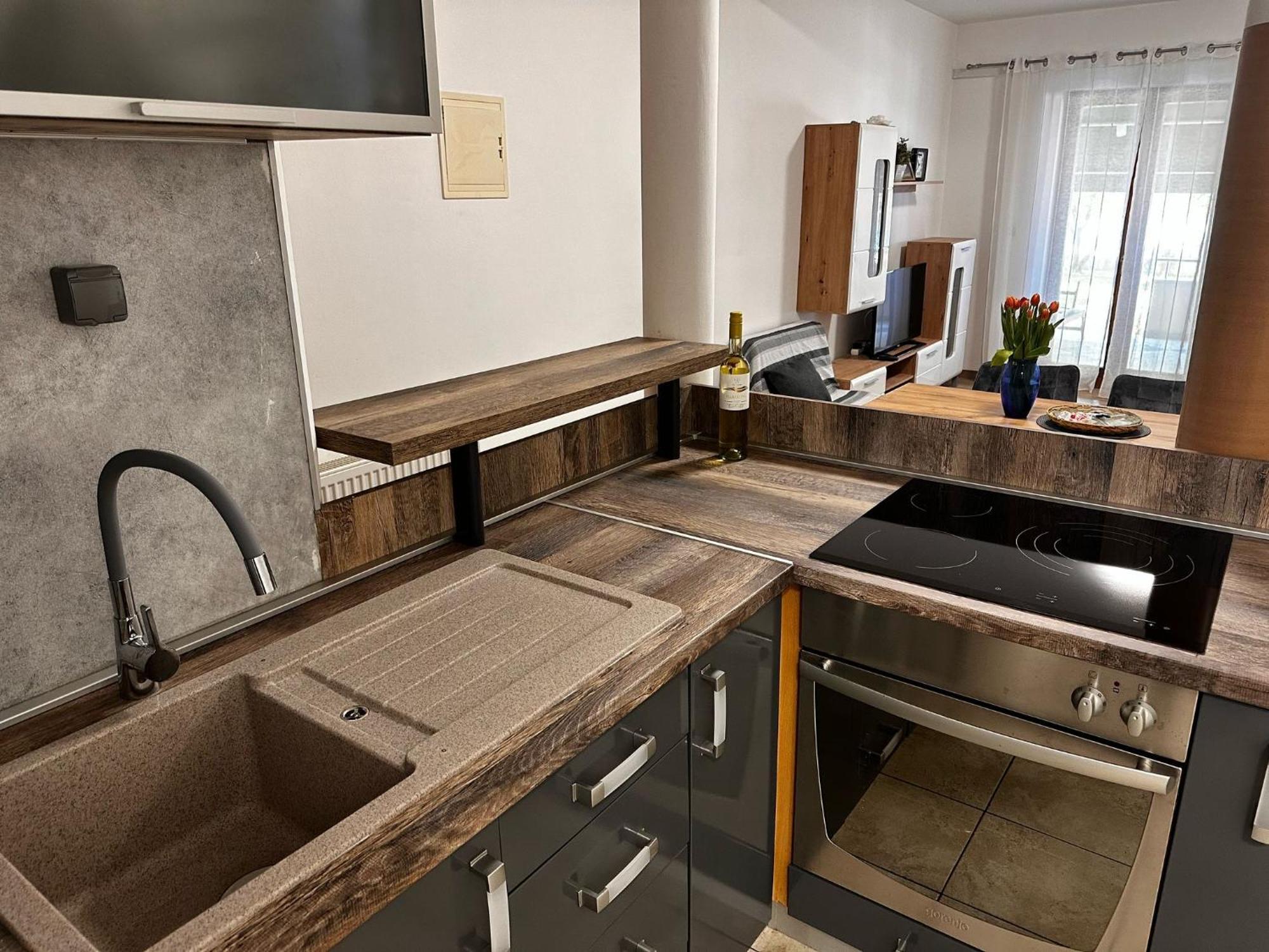 Apartmani Roko Biograd Na Moru Zewnętrze zdjęcie